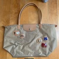 ราคา Used longchamp size M limited edition (6332182263)