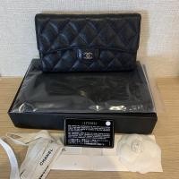 ราคา BU220603854] Chanel / Classic Caviar Long Flap Wallet GHW (16377198977)
