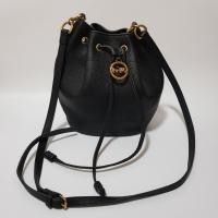 ราคา กระเป๋าทรงจีบ Coach Black Leather Small Drawstring Bucket Crossbody Bag ❤️สินค้ามือสองแบรนด์แท้ (27024749837)