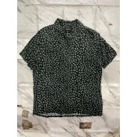 ราคา CPS CHAPS MEN BLACK HAWAII SHIRTS เสื้อเชิ้ตฮาวายดำ แขนสั้น ผู้ชาย สภาพใหม่ ผ้าดี สีสด ใส่สบาย ซีพีเอส แชปส์ ของแท้ 100% (29613375612)