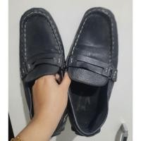 ราคา Preloved - รองเท้าโลฟเฟอร์ลายจระเข้สําหรับผู้ชาย (42205737571)