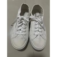 ราคา รองเท้าผ้าใบสีขาว Superga ไซส์ 38 ยาว 23.5 (24477925423)