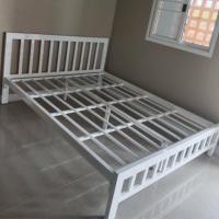 ราคา ส่งฟรีกทมและใกล้เคียง เตียงเหล็กกล่อง ขา3นิ้วx 1.5นิ้ว เหล็กหนา1.2 มิล แข็งแรง มี3สี และ3ขนาด พร้อมส่ง รุ่นHi-So (20983902159)