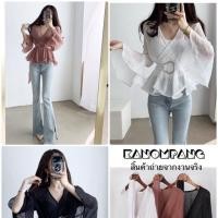 ราคา เสื้อคอวีผ้าชีฟองอัดพลีท ดีไซน์เก๋ช่วงชายเสื้อและแขน มาพร้อมกับเข็มขัดผ้าชีฟองตามสีเสื้อ เพิ่มความแซ่บจี๊ดจ๊าดไปอีก (2629081067)