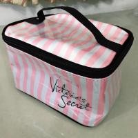 ราคา กระเป๋าเครื่องสำอางค์ Victoria’s Secret ทรงกล่อง (4557816585)