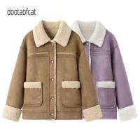 ราคา เสื้อคลุมแฟชั่นฤดูหนาวแบบหลวม สไตล์ชาแนล มีดีไซน์หรูหราพร้อมหนังกลับและขนสังเคราะห์ สำหรับผู้หญิง (55454119919)