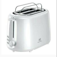 ราคา เครื่องปิ้งขนมปัง ELECTROLUX รุ่น ETS1303W (5718207479)