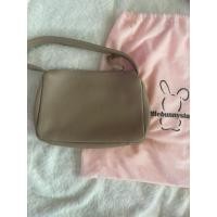 ราคา กระเป๋าสะพายหนังจากร้าน Littlebunnystore สีครีม #Littlebunnystore #Littlebunnystorebag (41208340380)