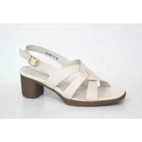 ราคา รองเท้าแฟชั่นรัดส้น สีขาว ครีม CRAZY STEP 59-005 (46153465183)