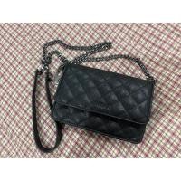 ราคา กระเป๋าสะพายข้าง CC-OO used like new (6939317104)