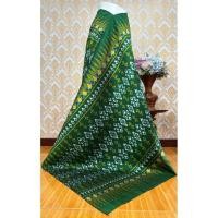 ราคา ผ้าไหมมัดหมี่ ผ้าไหมแท้ทอมือ งาน 3 ตะกอ ลายดอกรักราชกัญญา โทนสีเขียว (43210043897)