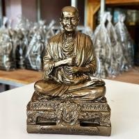 ราคา สมเด็จพระพุฒาจารย์ (โต พรหมรังสี) แร่เหล็กน้ำพี้ ฐาน 5 นิ้ว สูง 8 นิ้ว หน้าตัก 4.5 นิ้ว (27203324223)