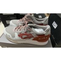 ราคา ❣️ส่งฟรี ❣️ Onitsuka tiger แท้มือ 1 คู่โชว์ (8516475753)