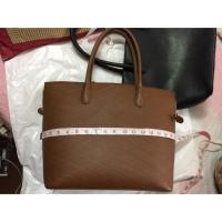 ราคา กระเป๋าแบรนด์ H&M แท้มือสอง (289437760)