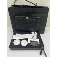 ราคา [SA220502761] Chanel Boy O Case Caviar GHW (18907151880)