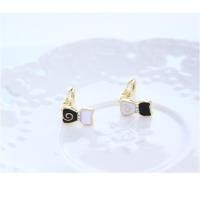 ราคา ต่างหู ต่างหูหนีบ Ear clip ต่างหูแบบหนีบ ลายแมว 2 ข้างไม่เหมือนกัน ^_^ (1129989847)
