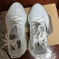 ราคา รองเท้า Adidas Yeezy Boost 350V2 (1922830076)