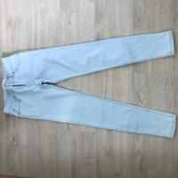 ราคา กางเกงยีนส์ขายาวสีอ่อน Mango (1414397522)