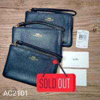 ราคา Coach คล้องมือ Size S (1 ซิป) ของแท้จาก USA 100% (A2101) (2716623436)
