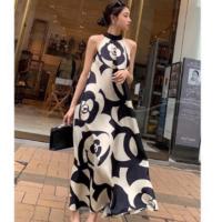 ราคา Used once Maxi Dress สีขาวลายดอกดำ งานป้ายนำเข้าypy ทรงคอปิดผ้าหนาลื่นมีน้ำหนัก ลุคคุณหนูใส่ไปคาเฟ่เที่ยวต่างจังหวัดสวยๆ (25519671906)