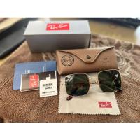 ราคา Rayban Square 1971 กรอบทอง มือสอง (17697526273)