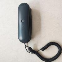 ราคา PRELOVED GE ATLINKS ยี่ห้อ WALL MOUNT ANALOG TELEPHONE พร้อมสายยาว (43455719354)