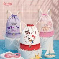 ราคา UNGU MERAH ( BAG1382 ) (KIDS) กระเป๋าว่ายน้ํากันน้ํา กระเป๋าเป้ เด็กผู้หญิง - sanrio kuromi melody hello kitty - สีม่วง ขาว ชมพู แดง (57601779550)