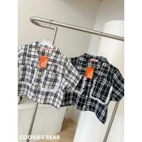 ราคา เสื้อครอป เสื้อครอปผ้าทวิต❤️ทวิตคอปกกระดุมมุก ผ้าทอลายตาราง แต่งกระเป๋าลูกไม้ 2 ข้าง (23825251587)
