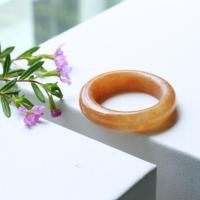 ราคา แหวนหยกส้มอมเหลืองน้ำผึ้งงานหยกพม่าแท้สีธรรมชาติ size 55 mm (29139914784)