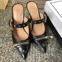 ราคา รองเท้าส้นสูงหัวแหลม Lyn (5351751729)