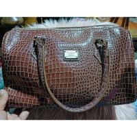 ราคา กระเป๋าถือทรงหมอนใบใหญ่ (26581367463)