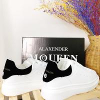 ราคา [ภาพจริง] Mc QUEEN รองเท้าสีขาวพร้อมเหล็กเสริมความเงียบ MR SMILE 99 SHOP (23590004453)