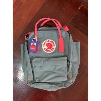 ราคา Fjallraven_kanken_mini_มือสองแท้100% (21529728100)