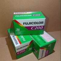 ราคา Fuji Color C200​ 36​ รูป​/ม้วน (5107122394)