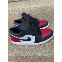 ราคา Nike Air Jordan 1 Low Bred Toe Red มือสอง (24557027202)