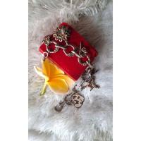 ราคา Juicy Couture Limited Edition 2010 ธีมสร้อยข้อมือเสน่ห์เริ่มต้น: "สวนและผีเสื้อ" (55454039311)