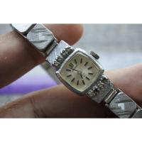 ราคา นาฬิกา Vintage มือสองญี่ปุ่น Seiko ชุบทอง 10-3570 ระบบ ไขลาน ผู้หญิง ทรงสี่เหลี่ยม กรอบเงิน Tank Shape หน้าปัด16มม (22853107796)