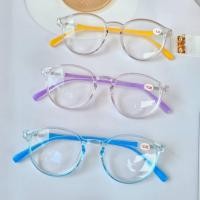 ราคา แว่นสายตาสั้นขาสปริง ทรงหยดน้ำ กรอบพลาสติก 8810B (24031892339)