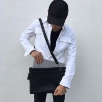 ราคา กระเป๋าสะพาย มีทั้งหมด 2ช่องใหญ่ ใส่เอกสาร A4 และ F4 ได้ (สีดำ) (2381037469)