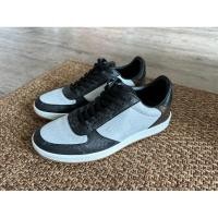 ราคา LV รองเท้าผ้าใบรุ่น Rivoli (19875997985)