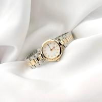 ราคา Used like new YSL Ladies Watch Two Tone White Dial Japan Full Set✨ (29576812606)