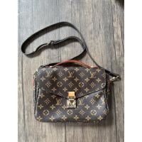ราคา LV เมทิส งานตู้ญี่ปุ่น ลุ้นแท้ มือ 2 งานหนังแท้ สภาพสวย (19253760583)