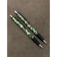 ราคา ชุดปากกากับดินสอลายพราง Vintage Parker Vector Pen Set Pencil & Ballpoint Camo Mark II Woodland New Old Stock (25557066033)