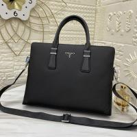 ราคา PRADA Drunk กระเป๋าถือสไตล์ใหม่/Crossbody Double Zipper Mens Bag Arrival (45404345192)