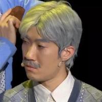 ราคา ผมปลอม วิกผมสั้น วิกผมผู้ชาย อะนิเมะ เพราะ วัยกลางคนผู้สูงอายุผู้ชายผู้หญิงการแสดงบนเวทีคุณปู่ยายสีเทาสั้นหยิกผมตรงขายส่งวิกผมหมวก (49154808517)