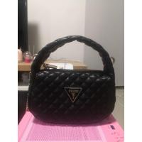 ราคา กระเป๋าสะพายข้างสีดำ guess (57754475394)