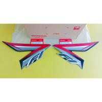 ราคา 86641-K58-T80ZF86642-K58-T80ZFสติ๊กเกอร์ติดบังลมหน้าซ้ายขวาแท้HONDA Wave110iปี2017-2018 ล้อแม็ก รถสีดำ-แดง()รวม2ชิ้น1เซต (25763491955)