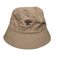 ราคา หมวกแบนด์​ Umbro​ มือสอง​ (40254111471)