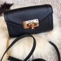 ราคา Michael Kors Women's Kinley Small Belt Bag Crossbody (มือสอง)ของแท้ % (5716963003)