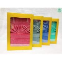 ราคา ผ้าขนหนูพับจีบใส่กล่องสีทอง ผ้ารับไหว้ ผ้าขนหนูรับไหว้ ของรับไหว้ (12339032972)